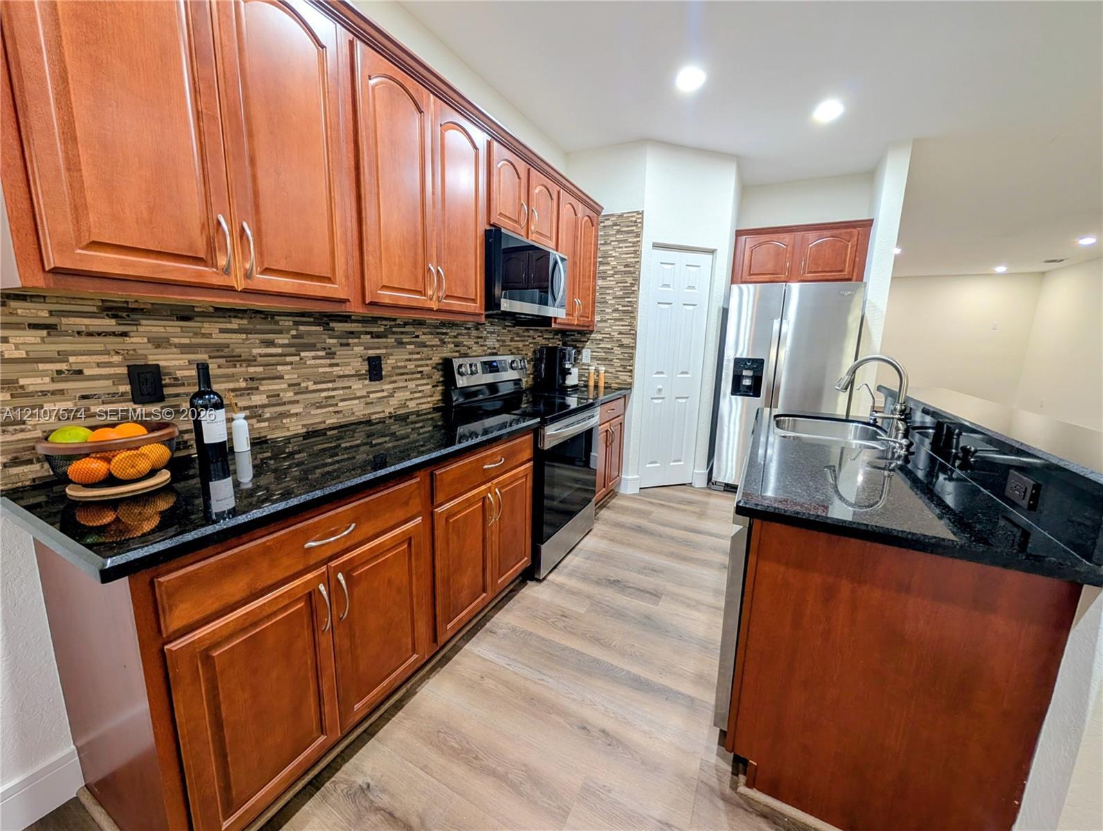 9153 Whistable Walk # 0, Tamarac FL 33321 photo 4