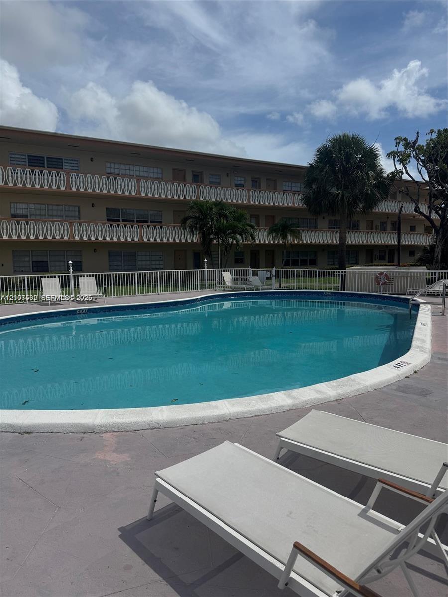 11855 NE 19th Dr # 22, North Miami FL 33181
