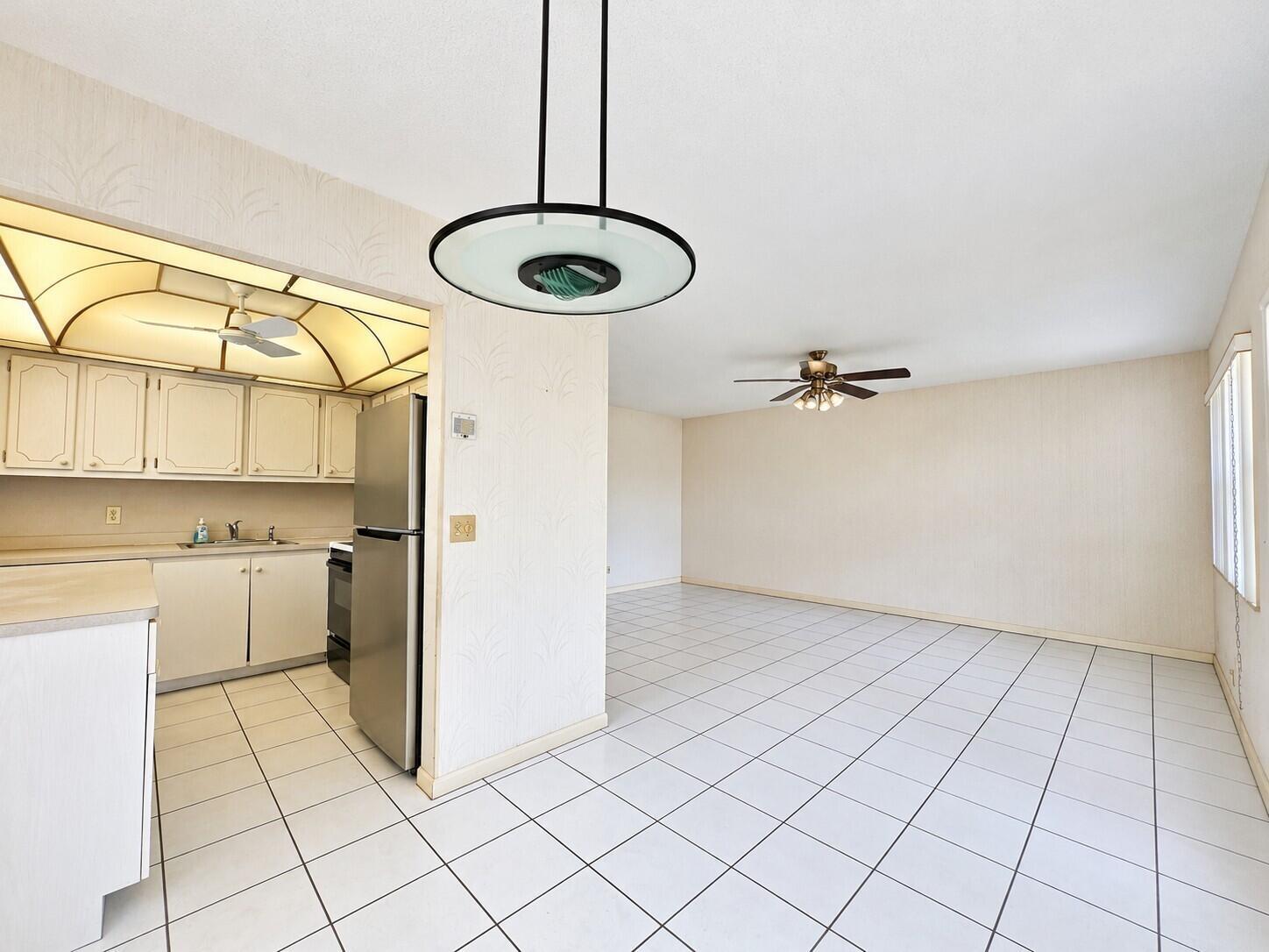 265 Northampton N, West Palm Beach FL 33417 photo 3