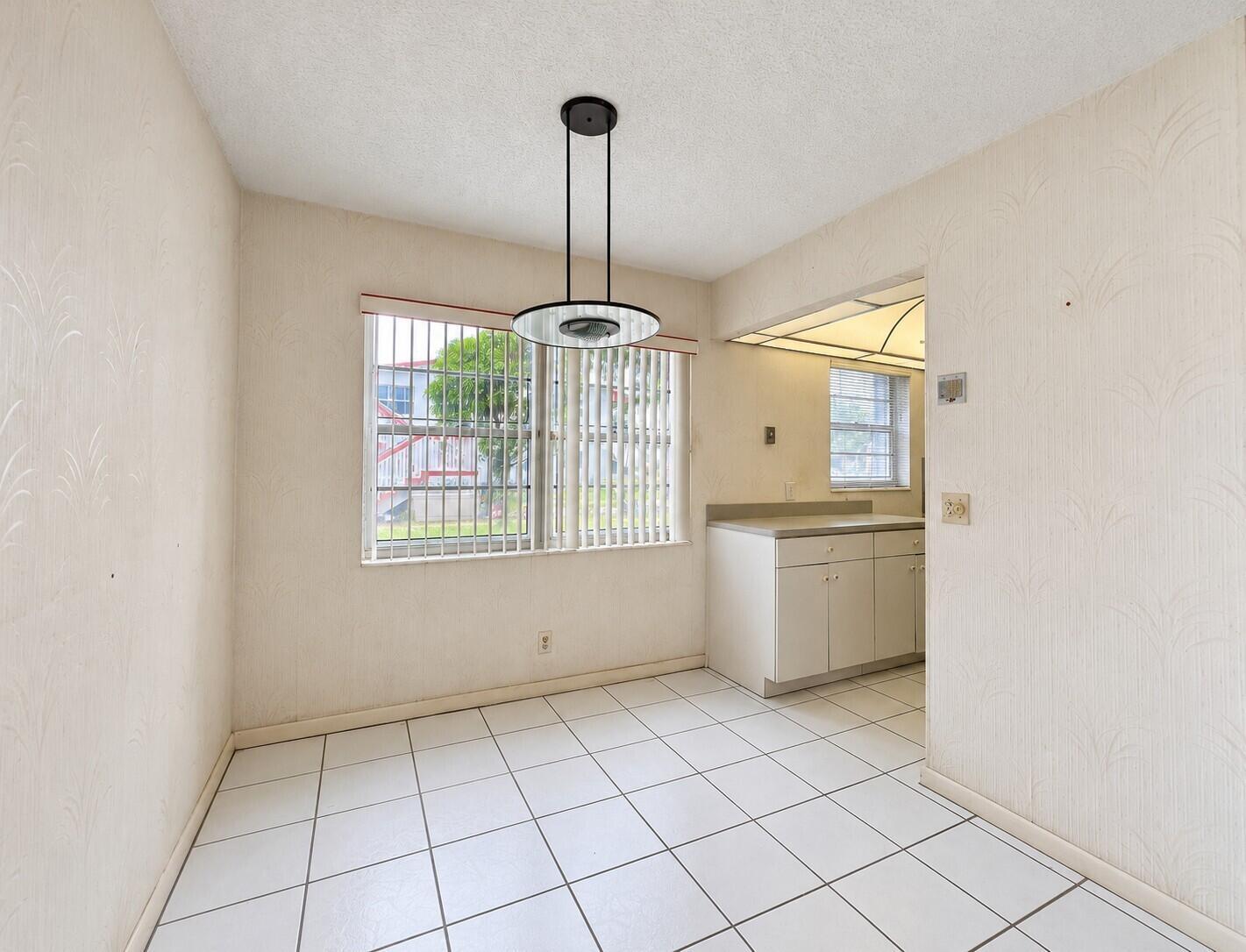 265 Northampton N, West Palm Beach FL 33417 photo 5