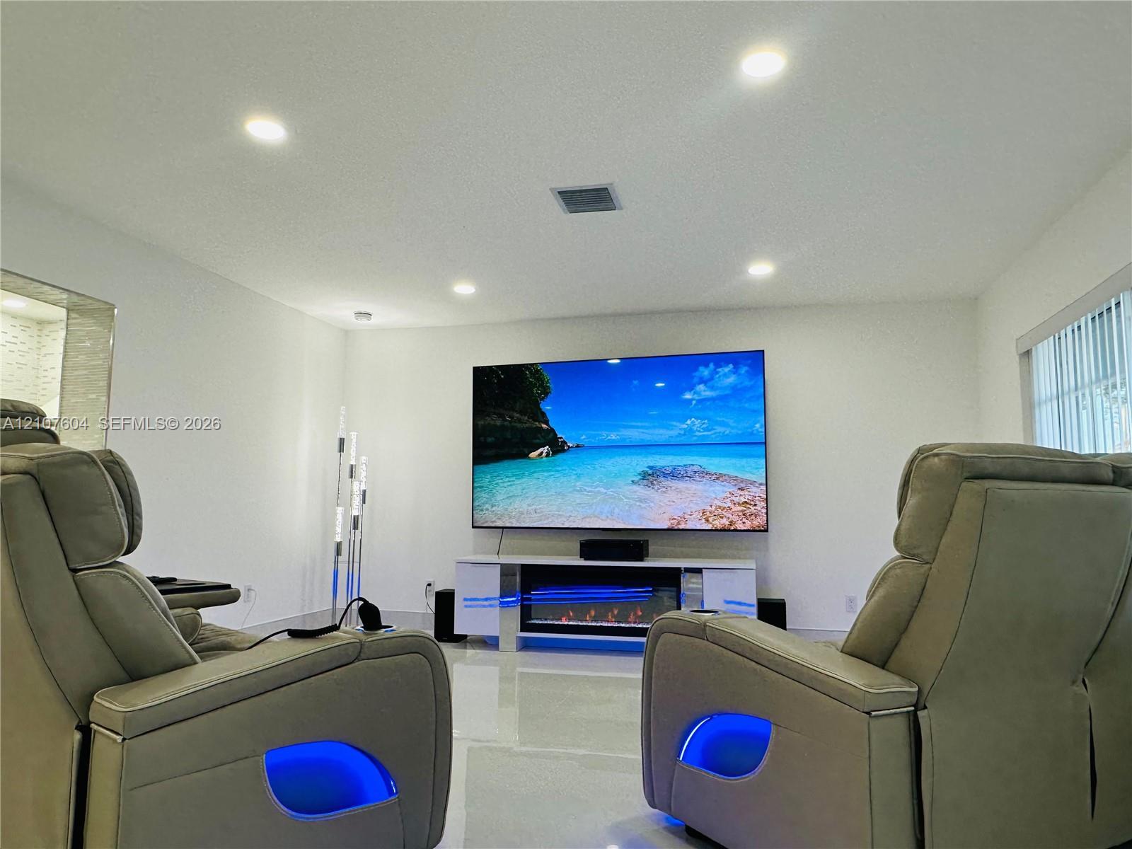120 S 56th Ave, Hollywood FL 33023 photo 3