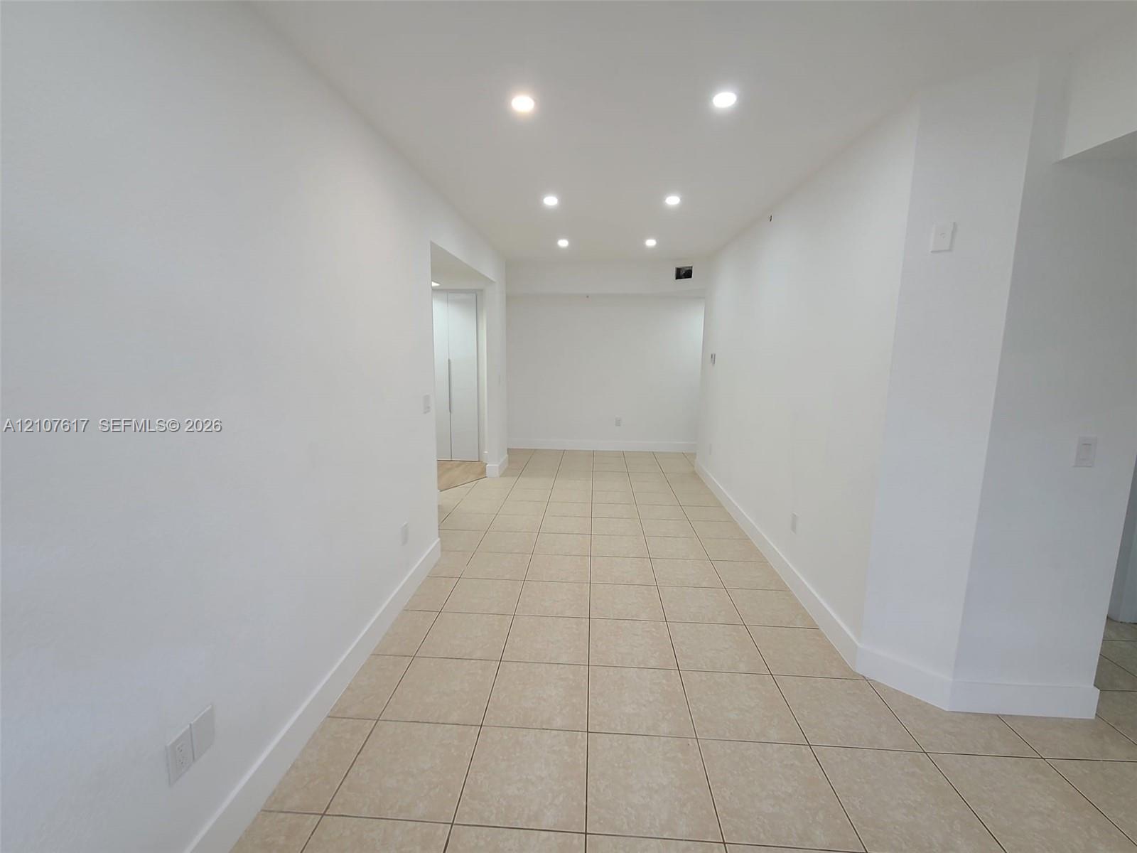 17415 NW 75th Pl # 103, Hialeah FL 33015 photo 4