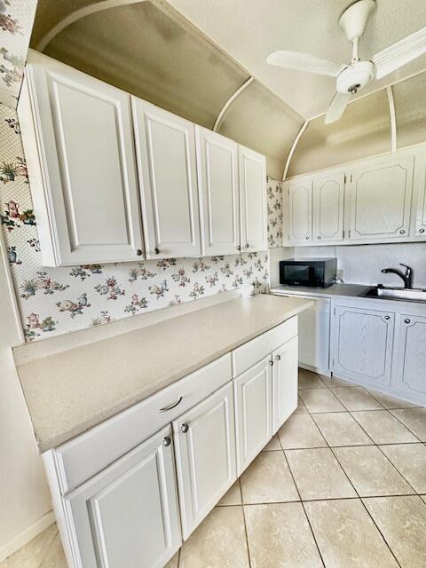 59 Preston B, Boca Raton FL 33434 photo 3
