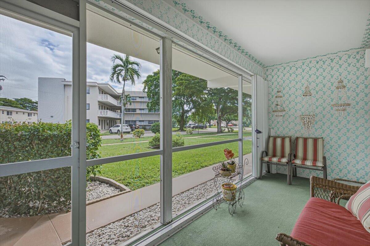 500 S Luna Court # 4, Hollywood FL 33021 photo 4