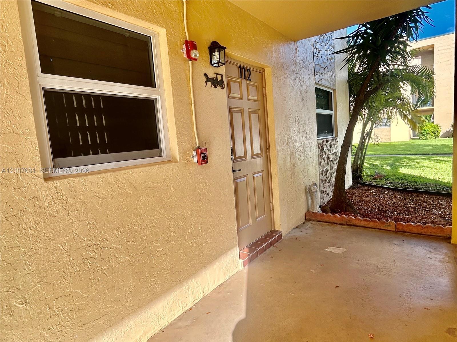 151 Berkley Rd # 112, Hollywood FL 33024 photo 4