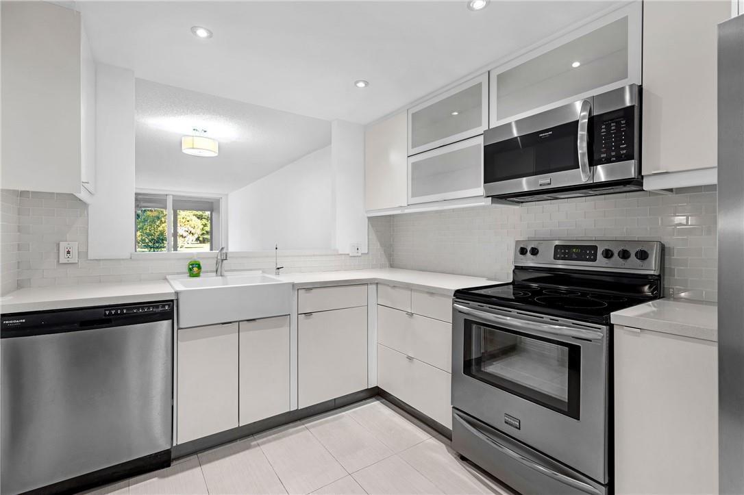 605 OAKS Drive # 104, Pompano Beach FL 33069 photo 2