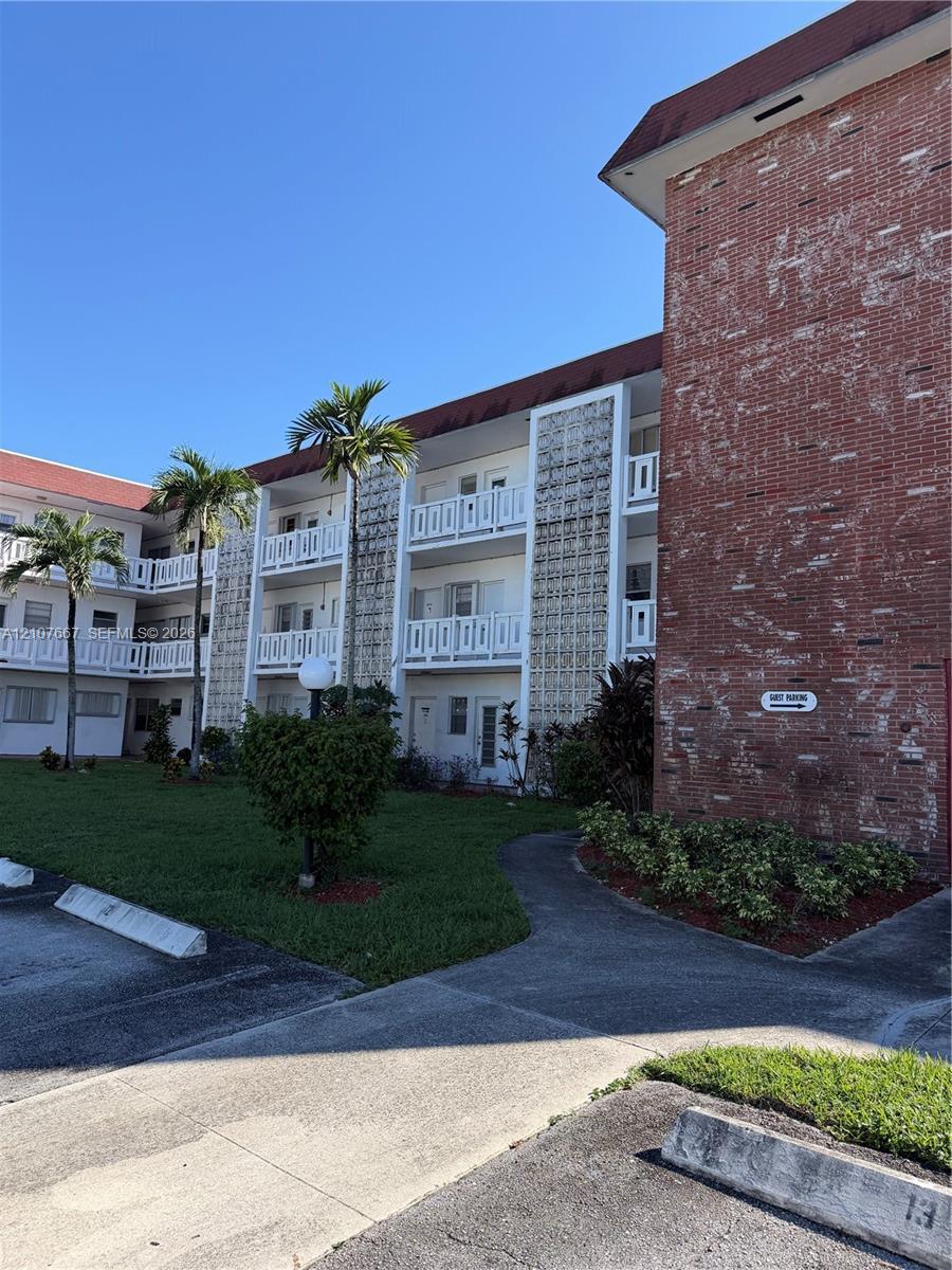 1330 NW 43rd Ave # 304, Lauderhill FL 33313 photo 2