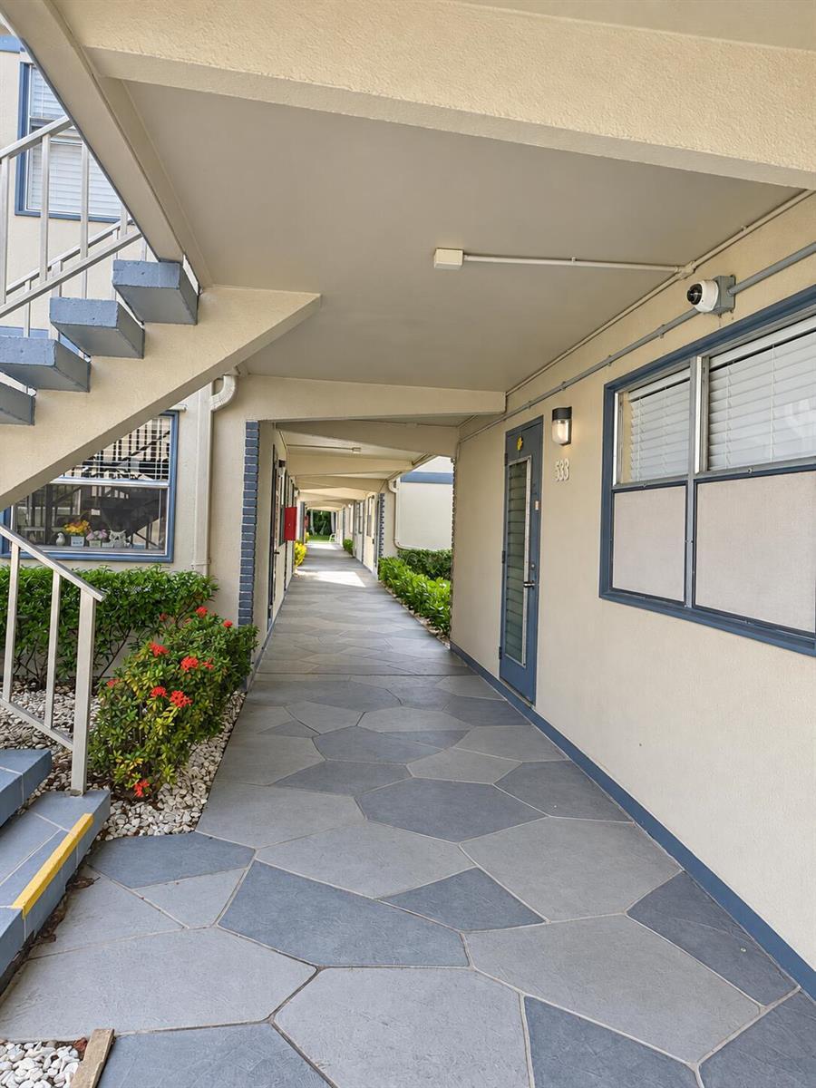 686 BRITTANY O, Delray Beach FL 33446 photo 2