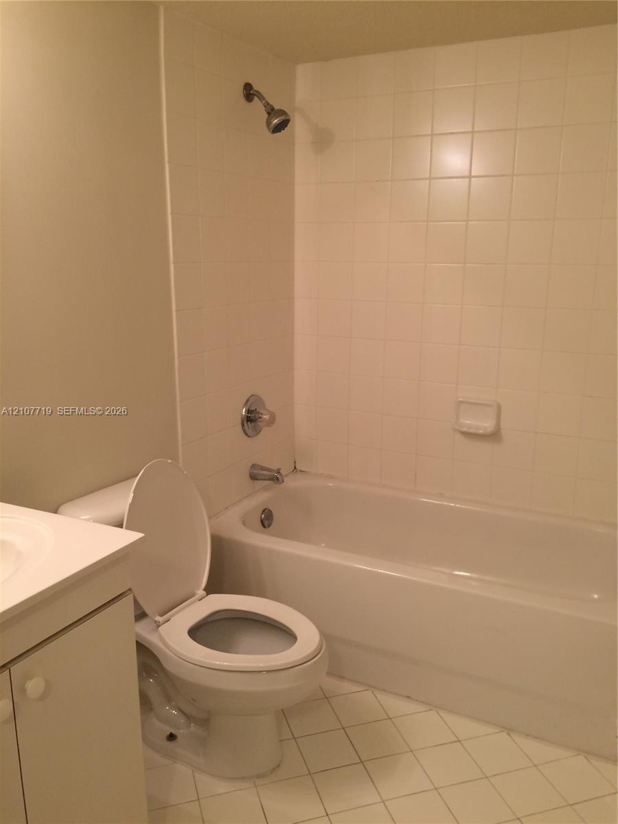 27303 SW 138th Path # 1, Homestead FL 33032 photo 4