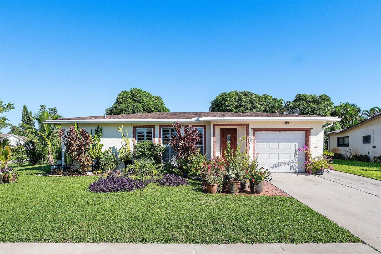 6395 Whispering Wind Way, Delray Beach FL 33484