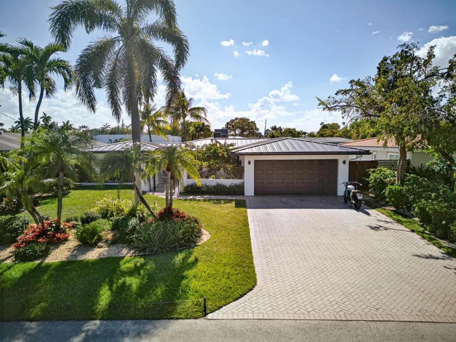2125 NE 17TH Terrace, Wilton Manors FL 33305 photo 4