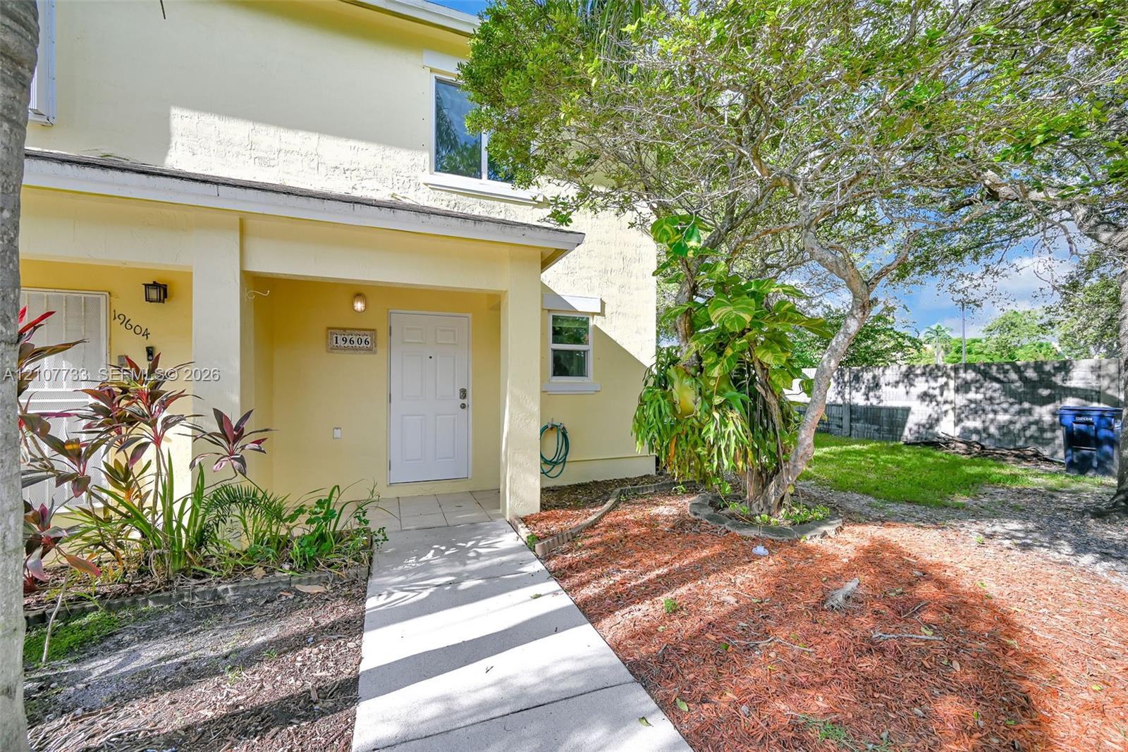 19606 SW 103rd Ct # 4, Cutler Bay FL 33157
