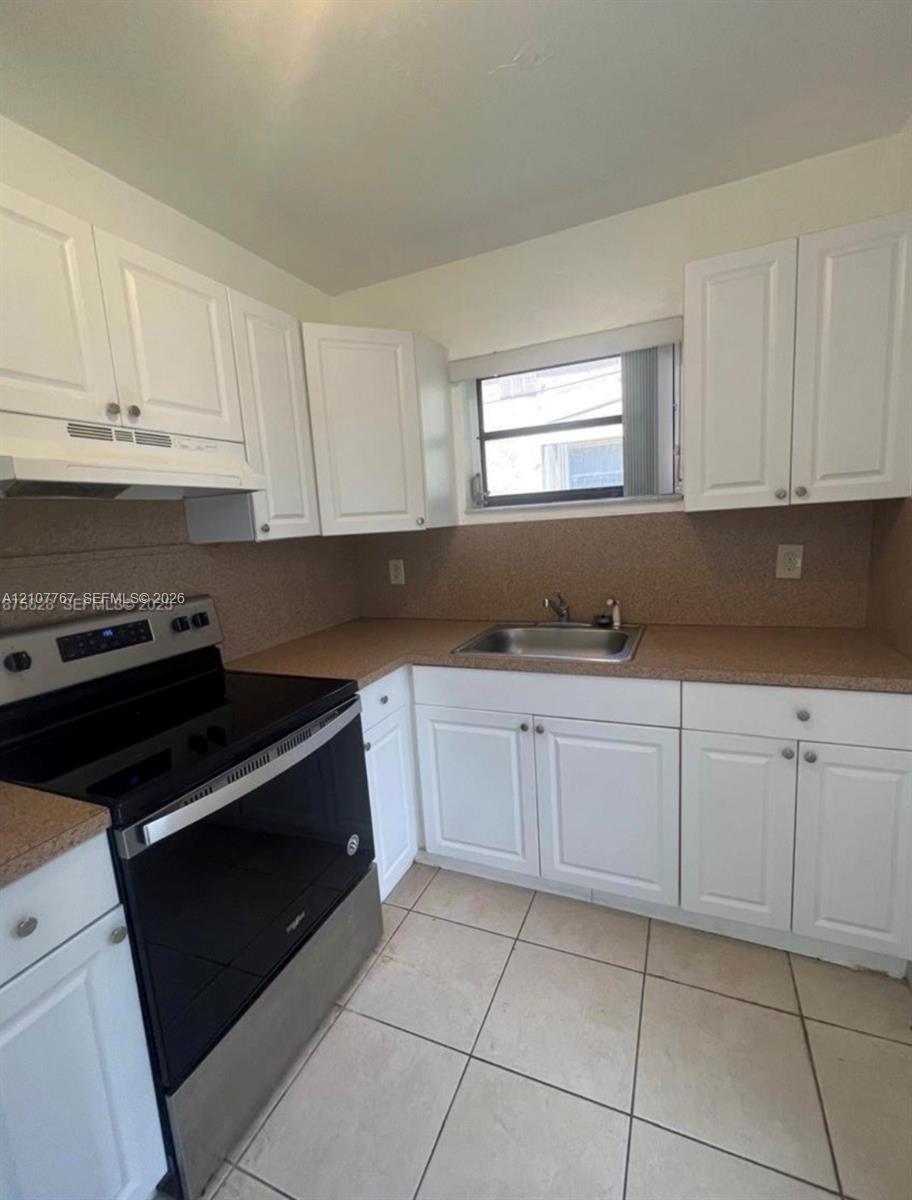 1670 Harding St # b, Hollywood FL 33020 photo 4