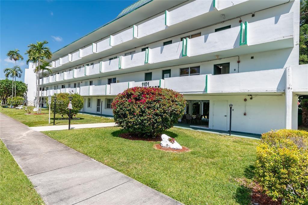 1101 NE 191st St # H408, Miami FL 33179 photo 5