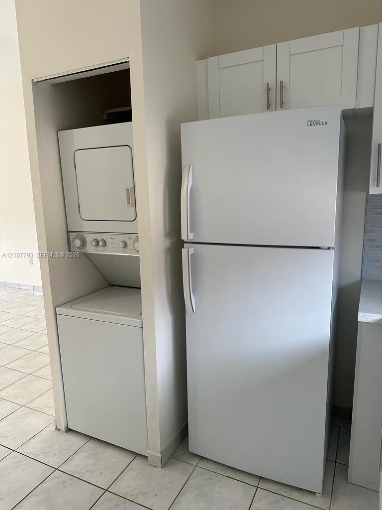 2208 W 74th St # 21, Hialeah FL 33016 photo 4