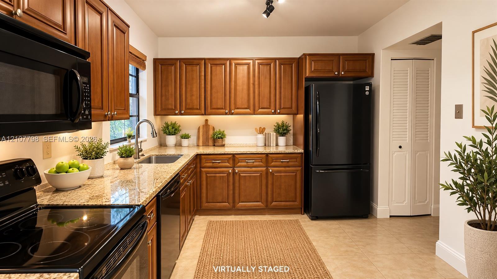 780 NE 199th St # 206E, North Miami Beach FL 33179 photo 5