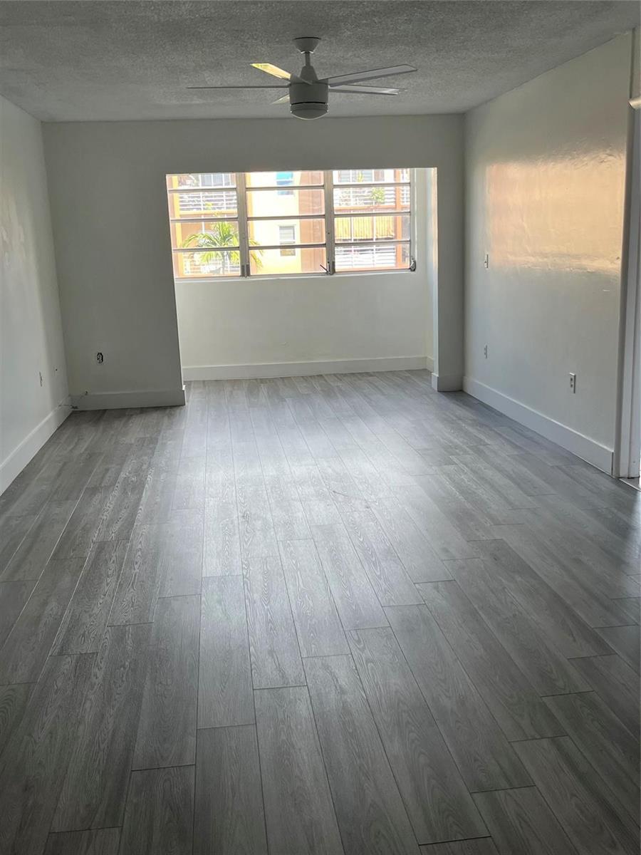 6070 W 19 Avenue # 207, Hialeah FL 33012 photo 2