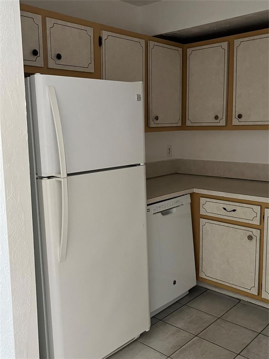 6070 W 19 Avenue # 207, Hialeah FL 33012 photo 5
