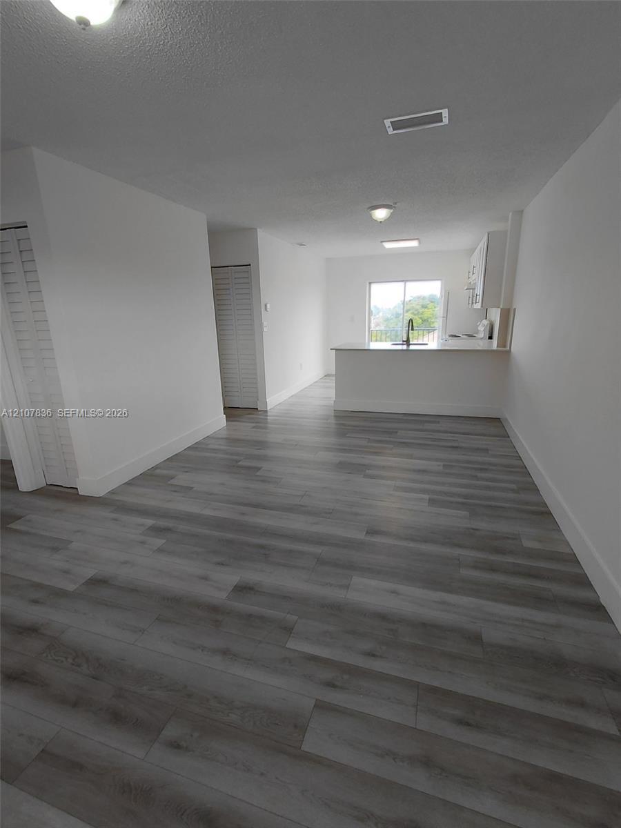 5435 W 24th Ave # 78, Hialeah FL 33016 photo 2