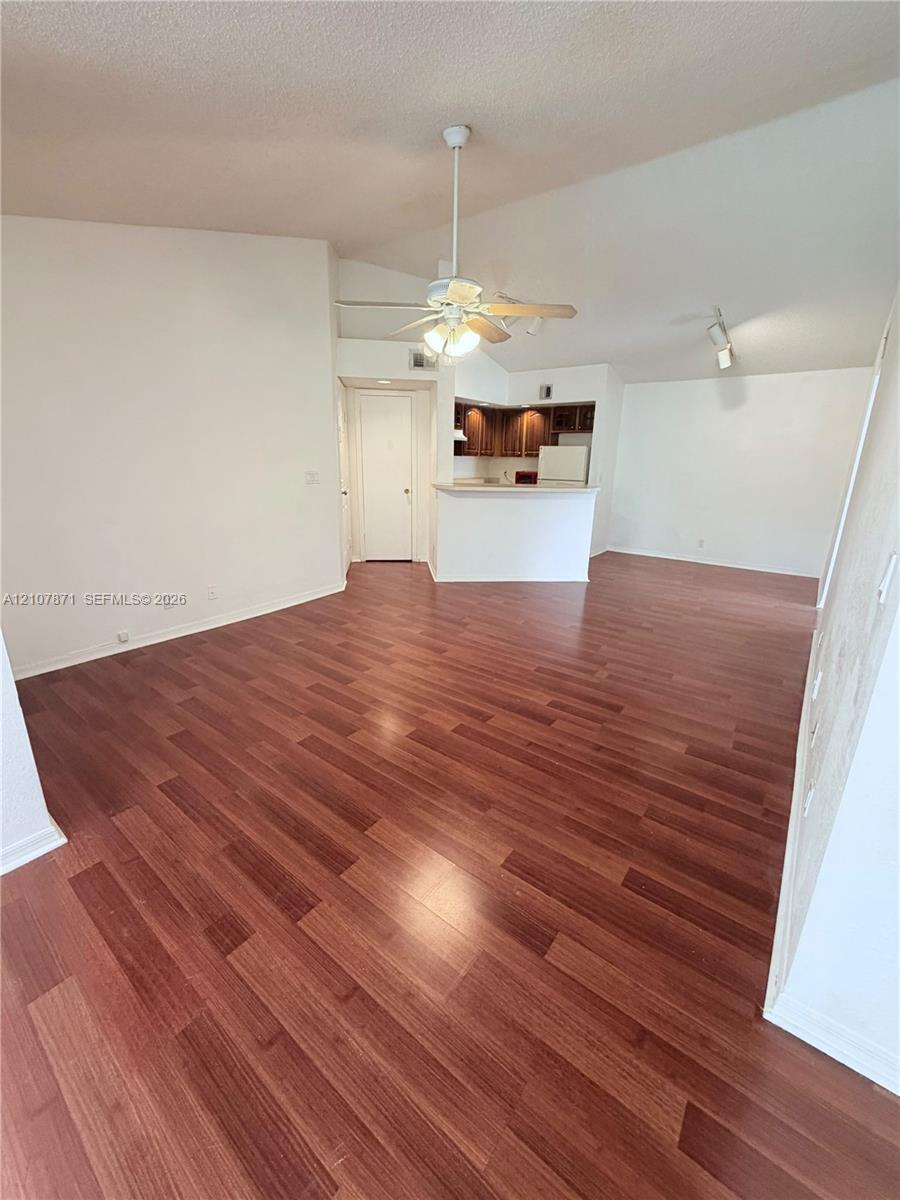 3450 N Pinewalk Dr N # 438, Margate FL 33063 photo 3