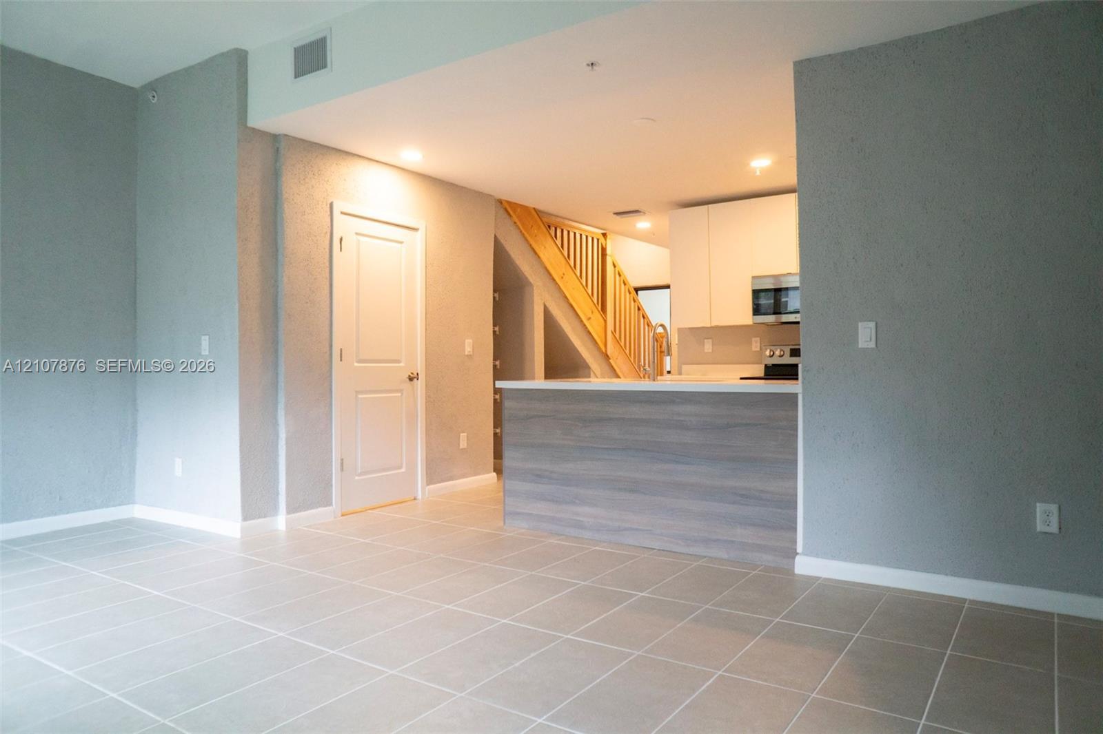 2526 Pierce St # 8, Hollywood FL 33020 photo 4