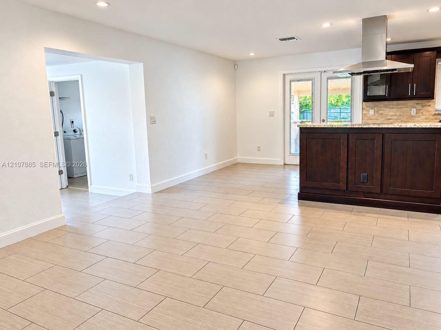 4840 NW 10th Ter, Fort Lauderdale FL 33309 photo 3