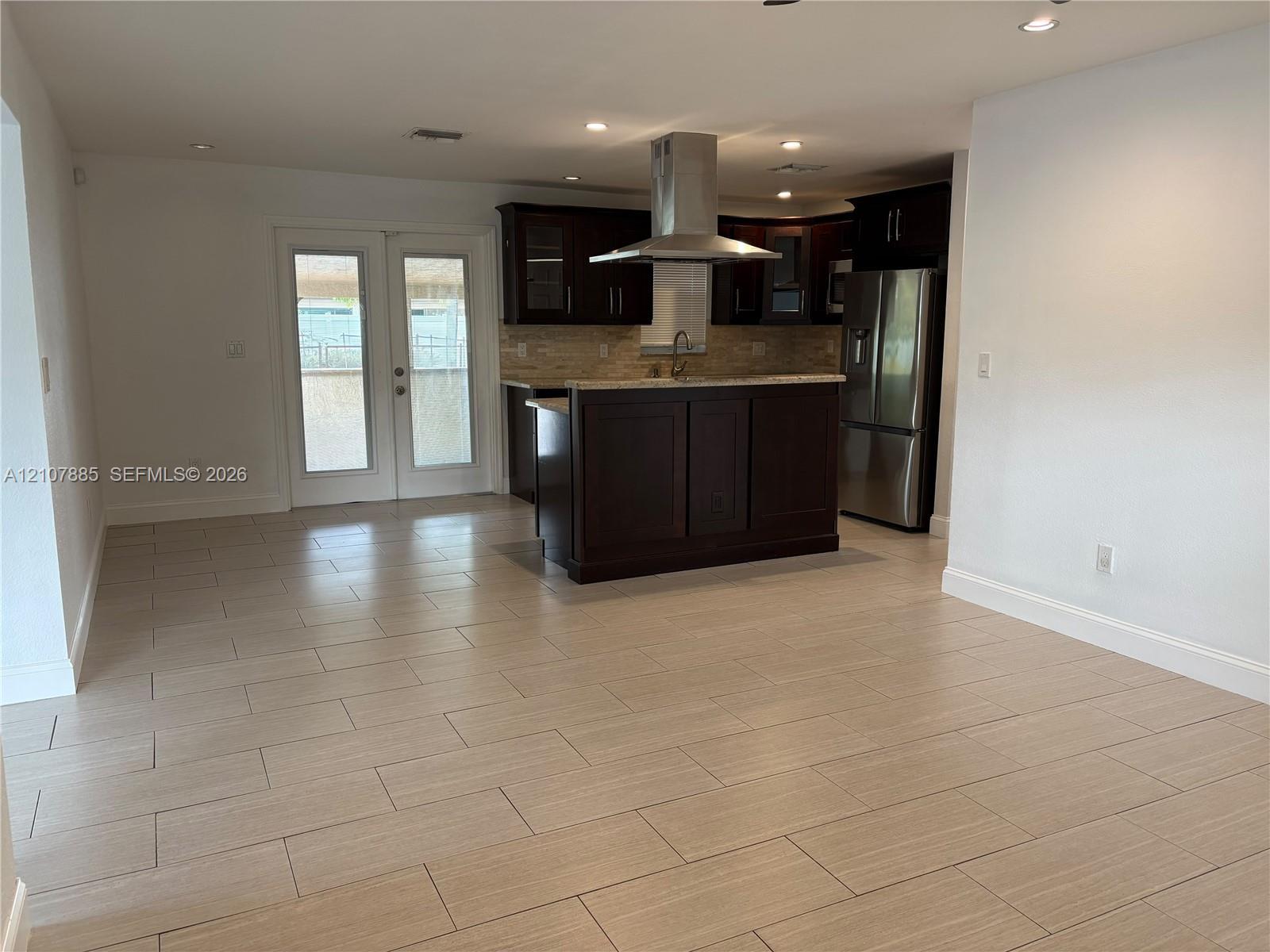 4840 NW 10th Ter, Fort Lauderdale FL 33309 photo 4