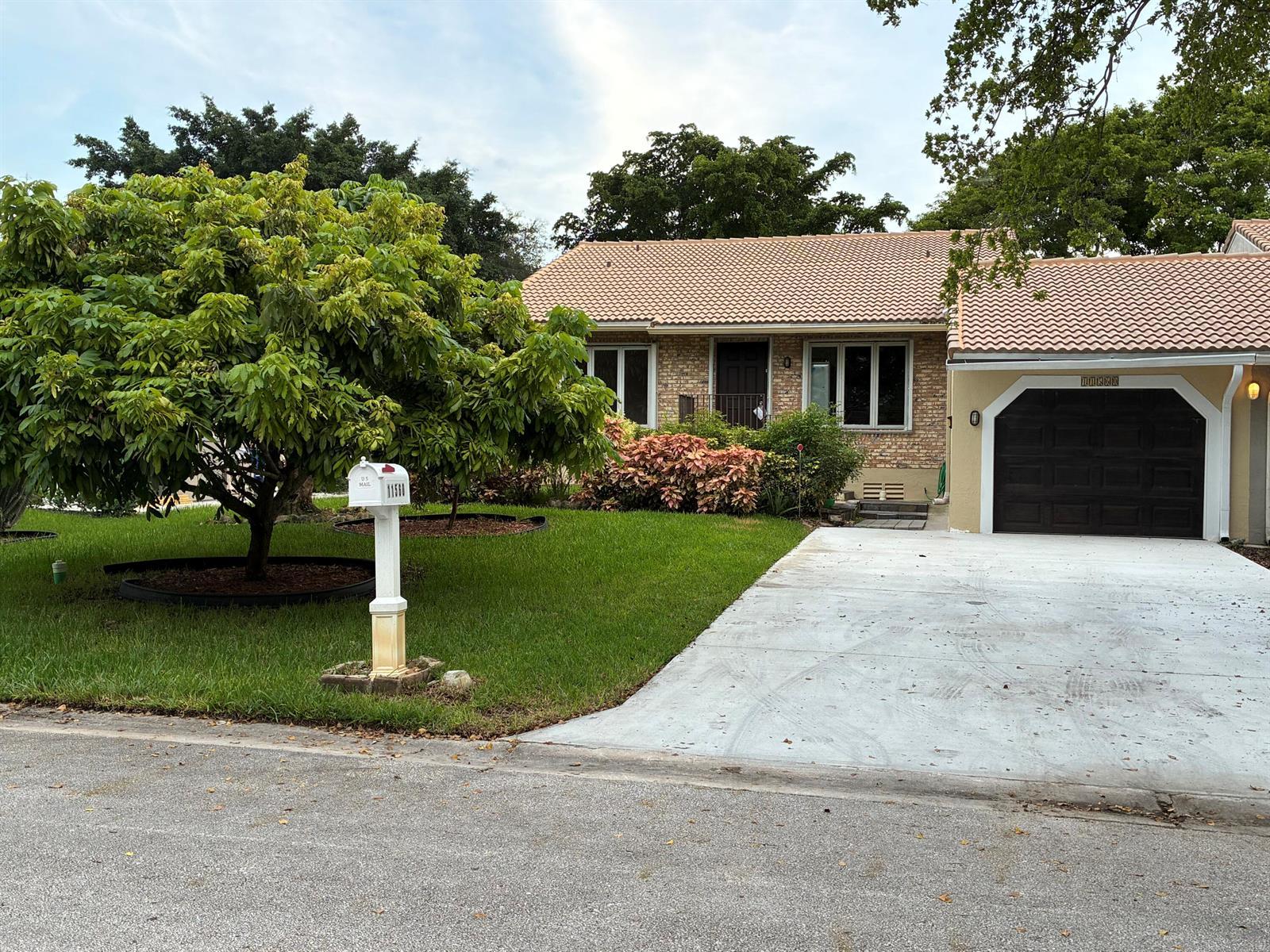 11560 NW 23RD Street NW, Coral Springs FL 33065 photo 2