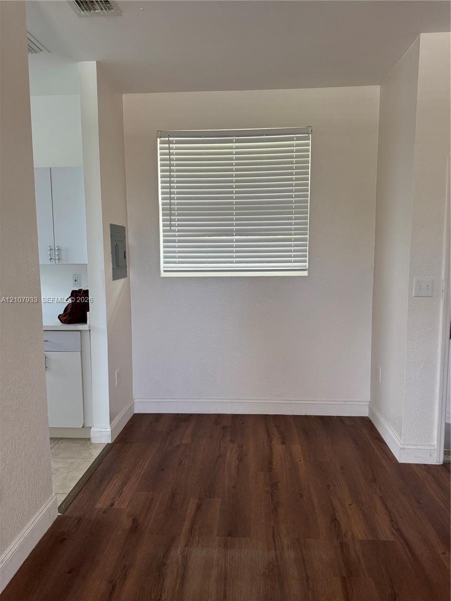 1525 NW 60th St # 2, Miami FL 33142 photo 2