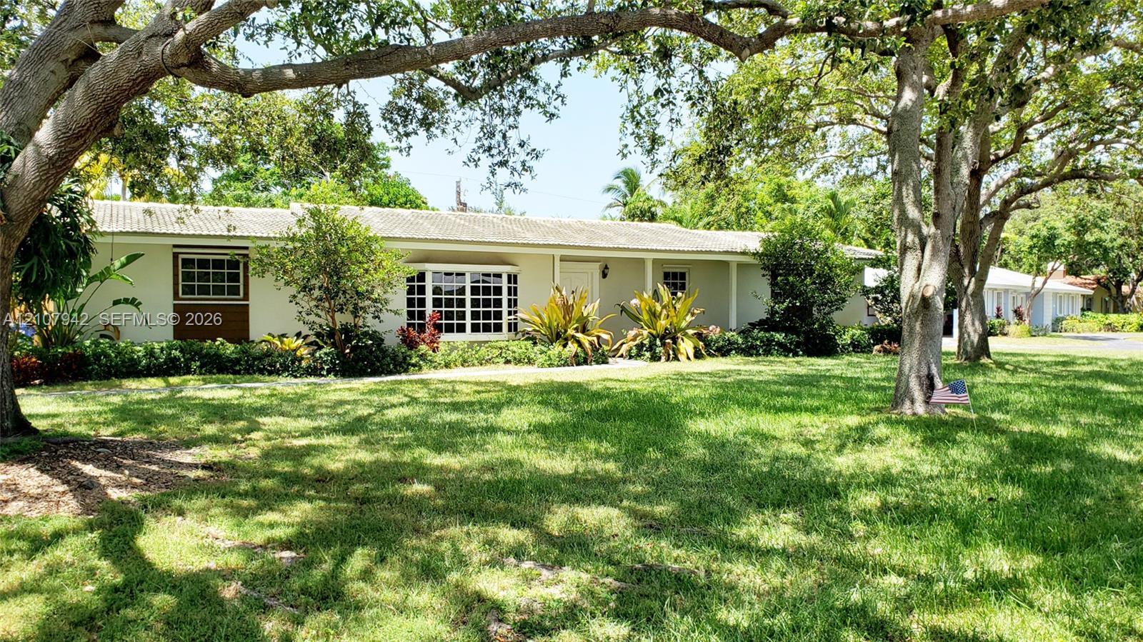 7481 SW 158th Ter, Palmetto Bay FL 33157