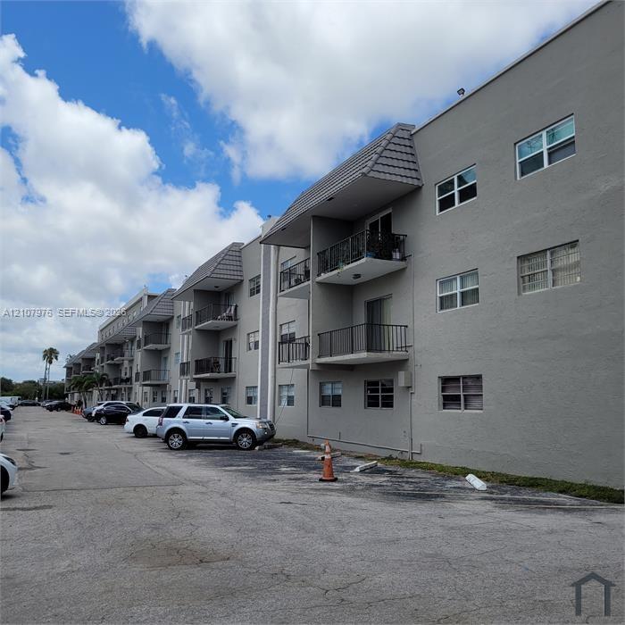 5100 SW 41st St # 101, Hollywood FL 33023 photo 2