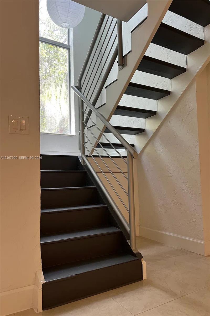 1660 NE 135th St # 9, North Miami FL 33181 photo 3