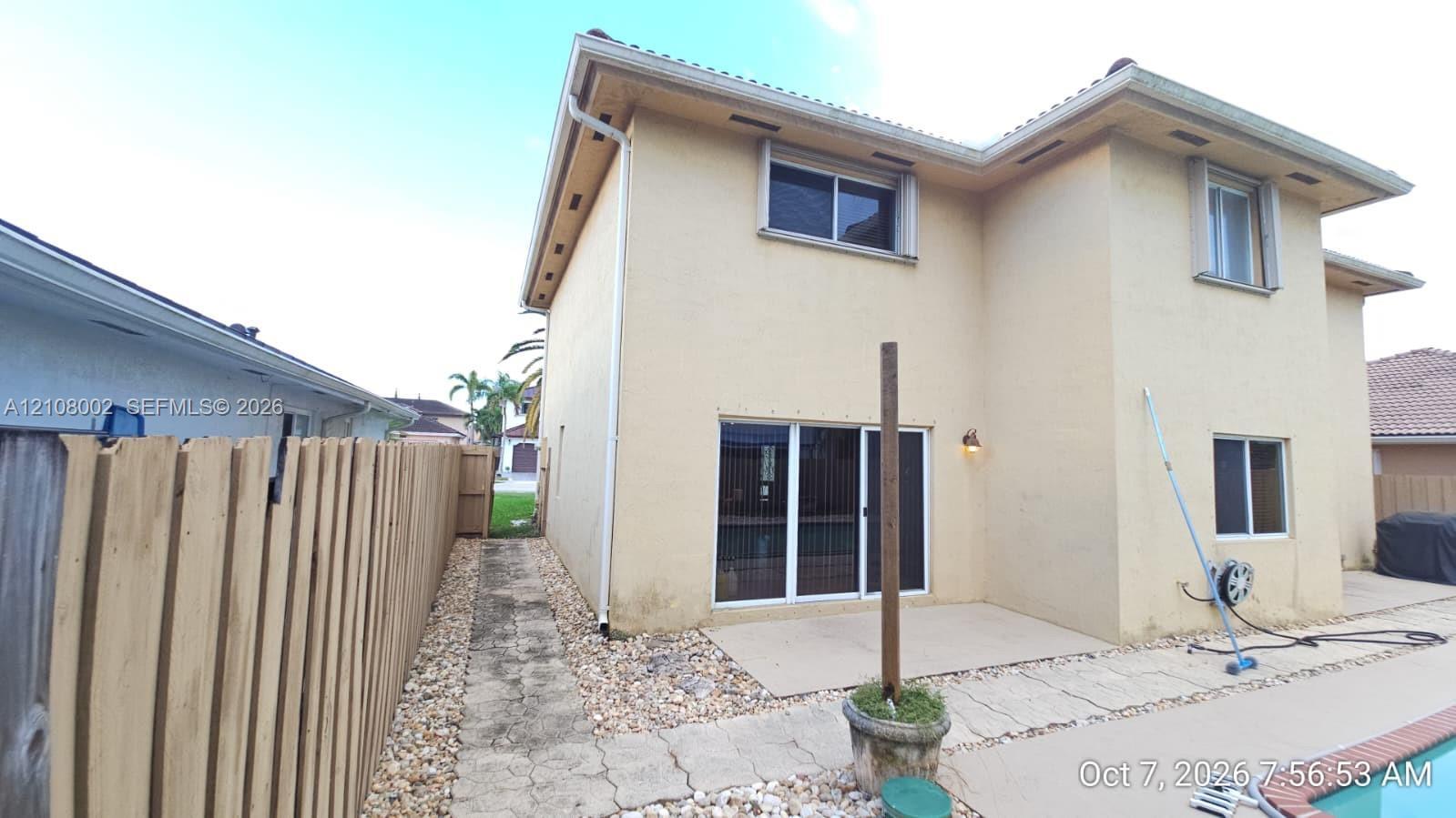 14373 SW 166th Ter, Miami FL 33177 photo 2