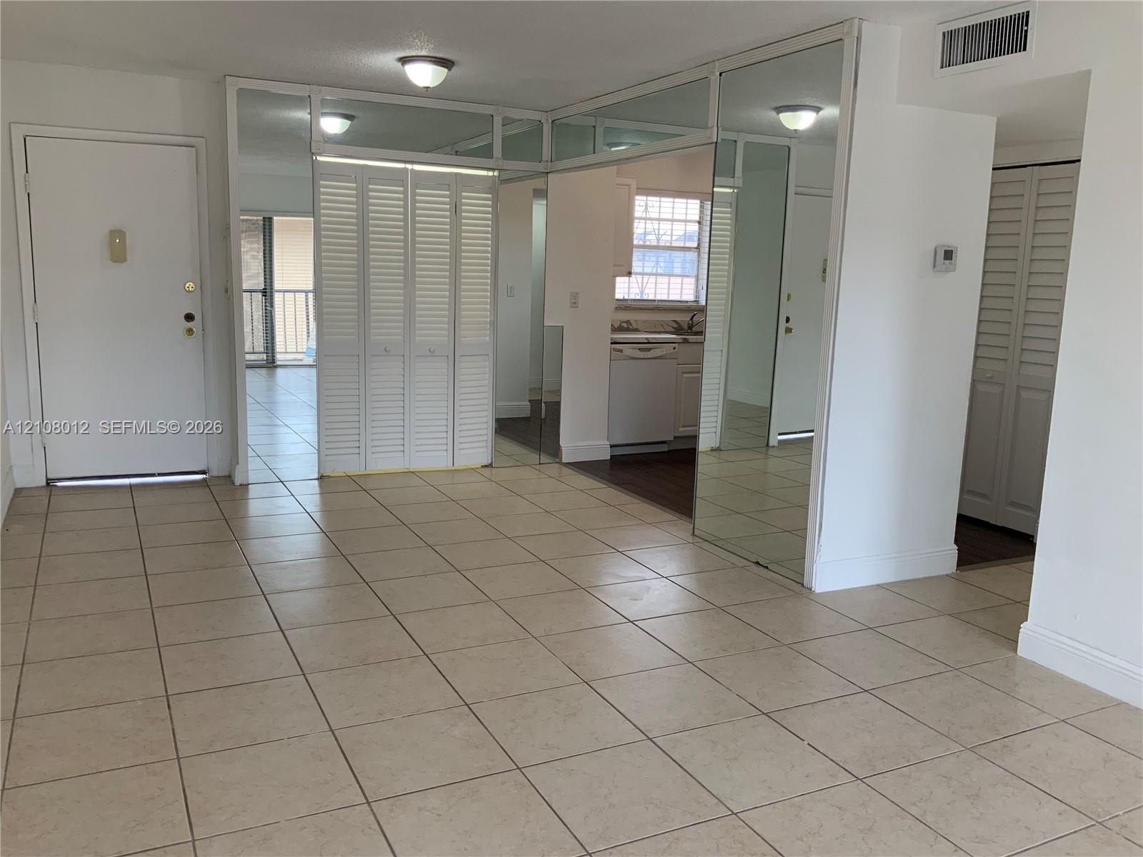 8889 Fontainebleau Blvd # 403, Miami FL 33172 photo 2