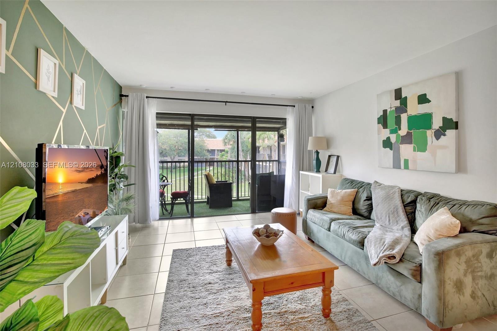 5821 Washington St # 30, Hollywood FL 33023 photo 2