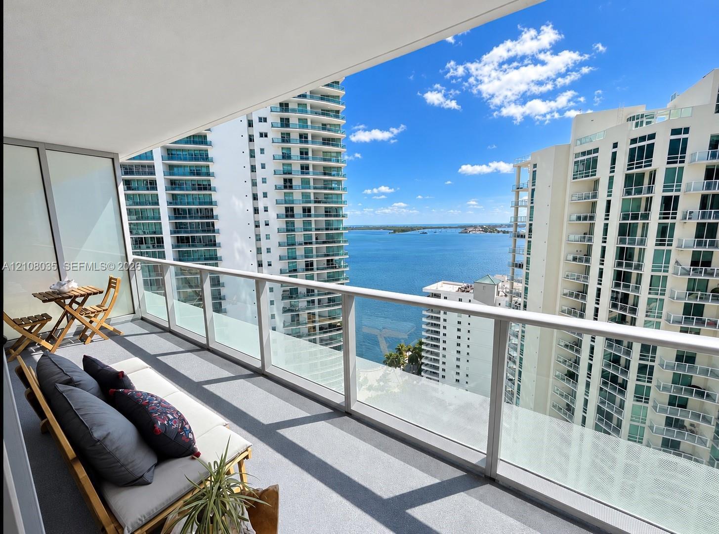 1300 Brickell Bay Dr # 2405, Miami FL 33131