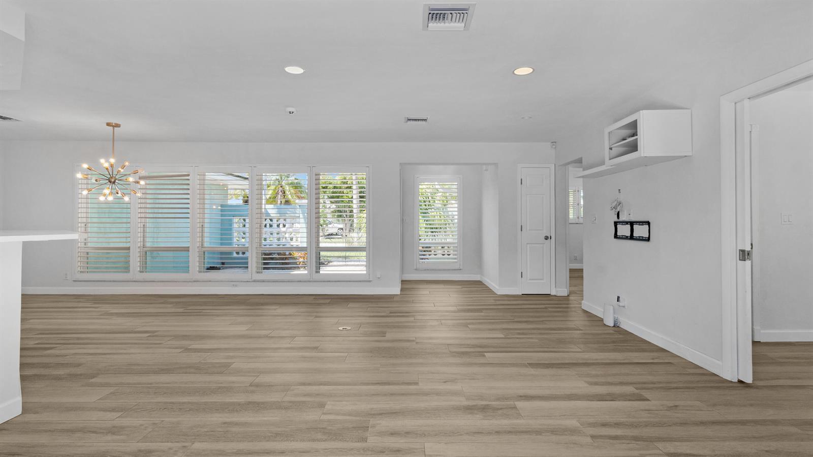 5830 NE 21ST Avenue, Fort Lauderdale FL 33308 photo 4