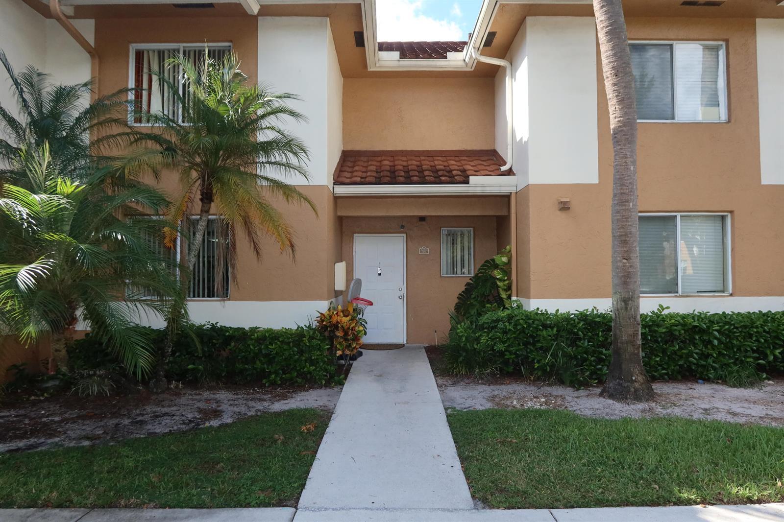 781 NW 91ST Terrace, Plantation FL 33324 photo 3