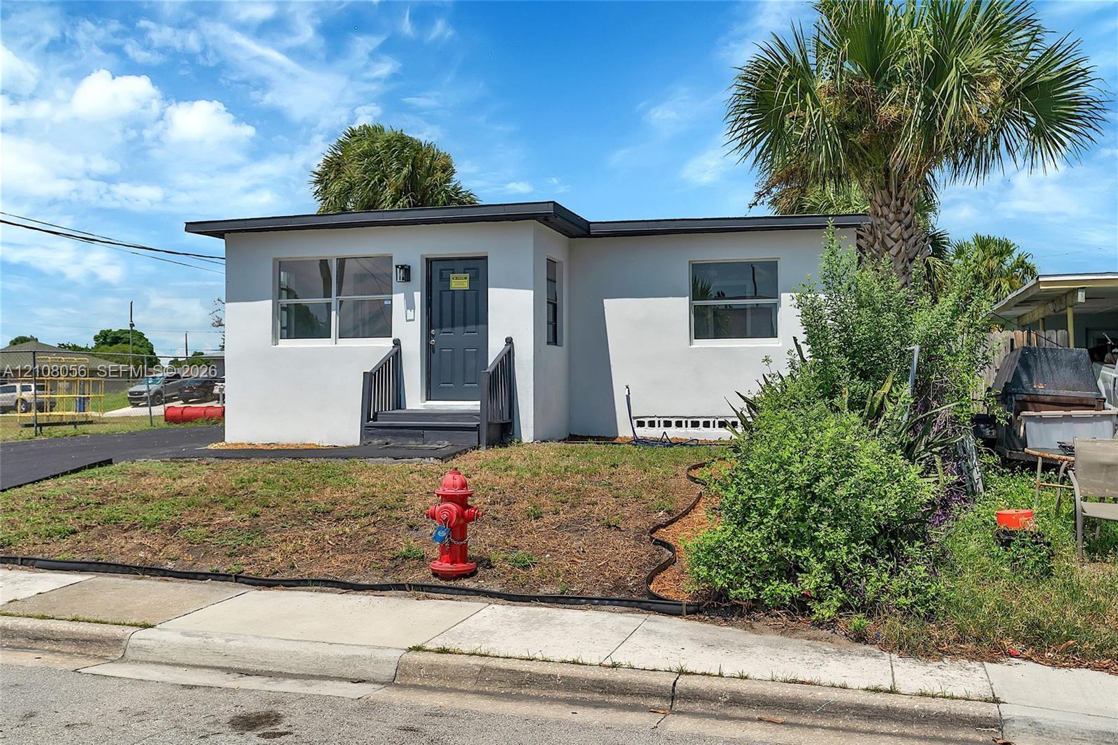 1444 W 28th St, Riviera Beach FL 33404 photo 5