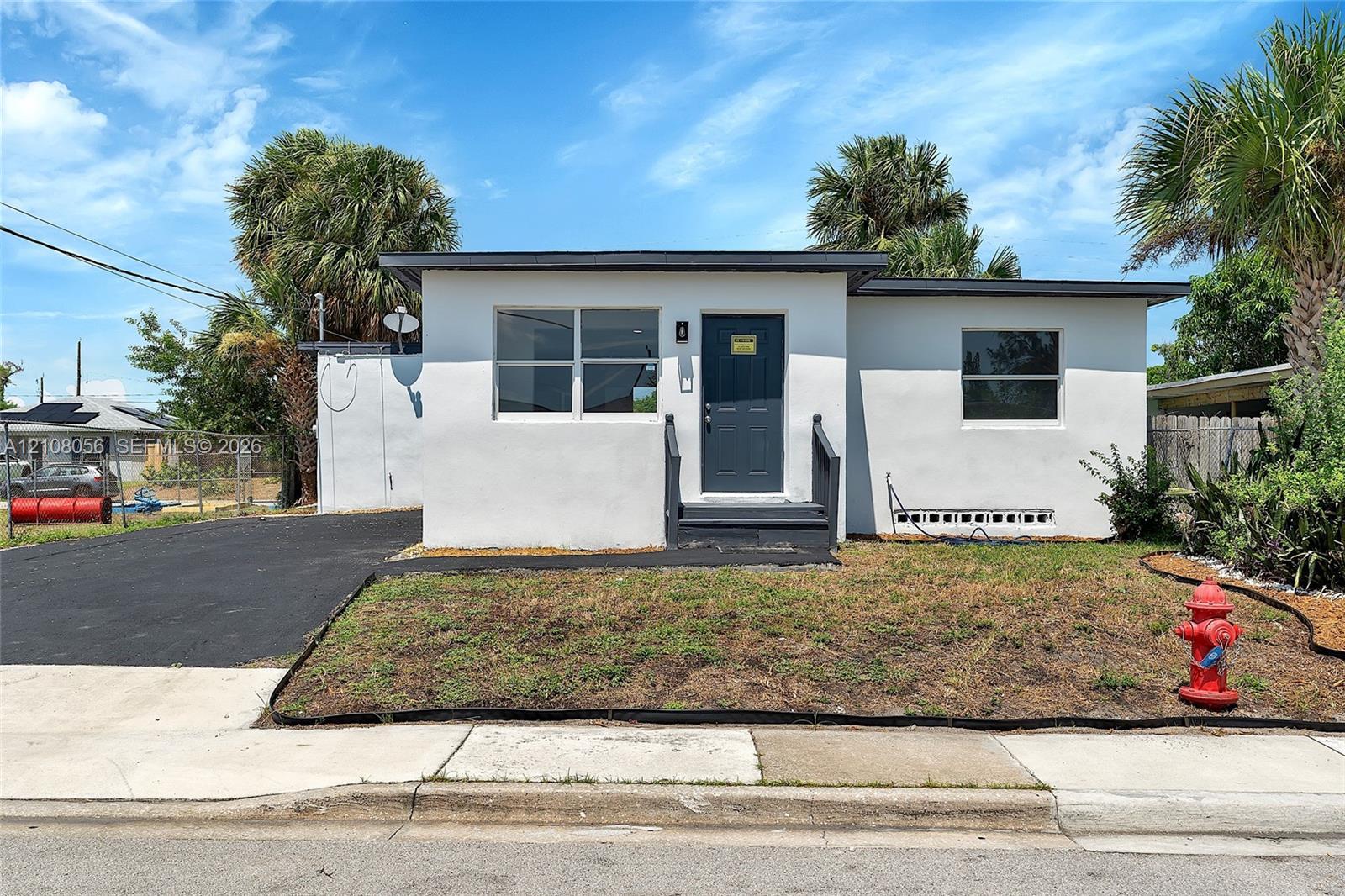 1444 W 28th St, Riviera Beach FL 33404 photo 4