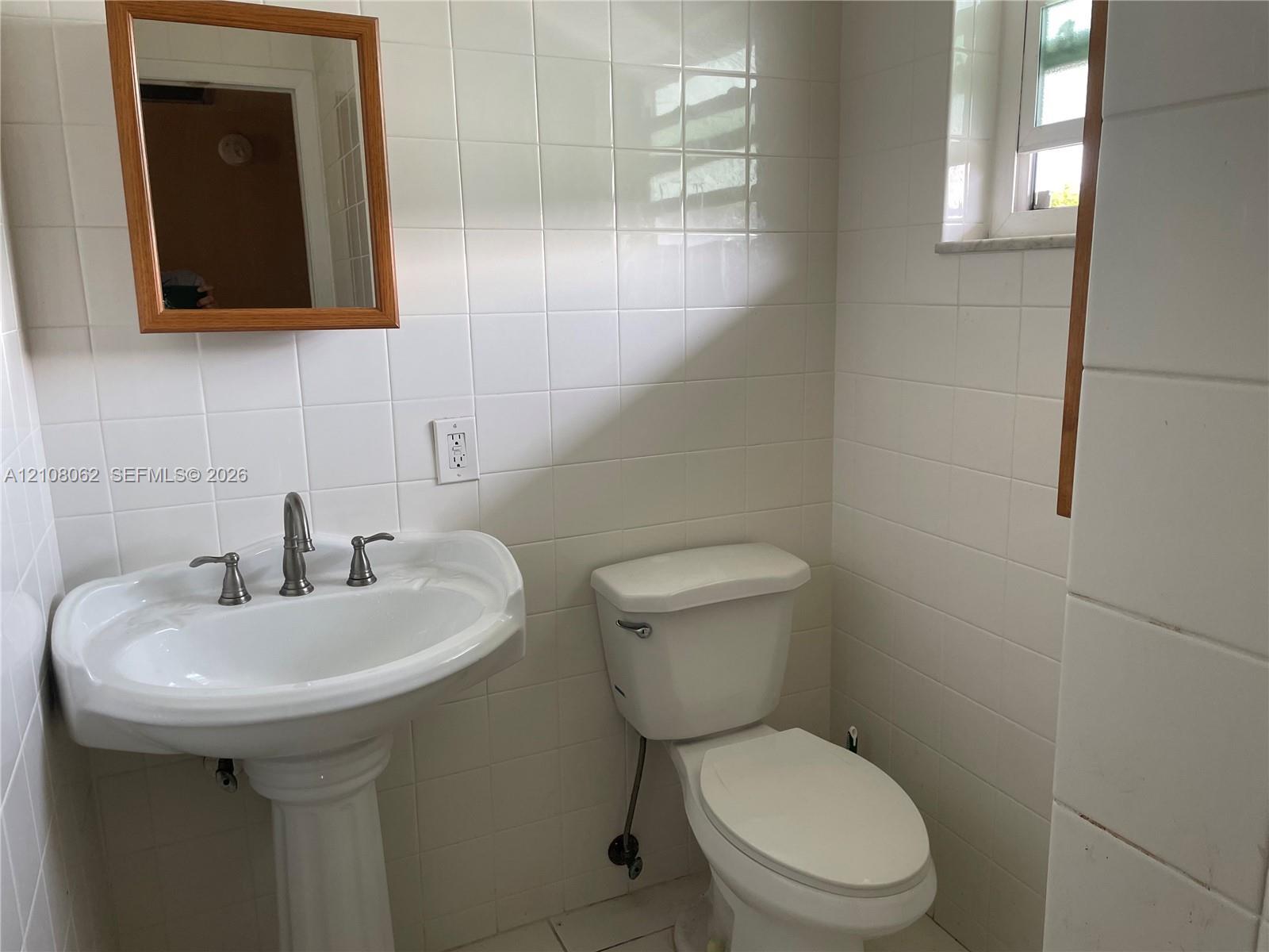 2300 Park Ln # 208, Hollywood FL 33021 photo 5
