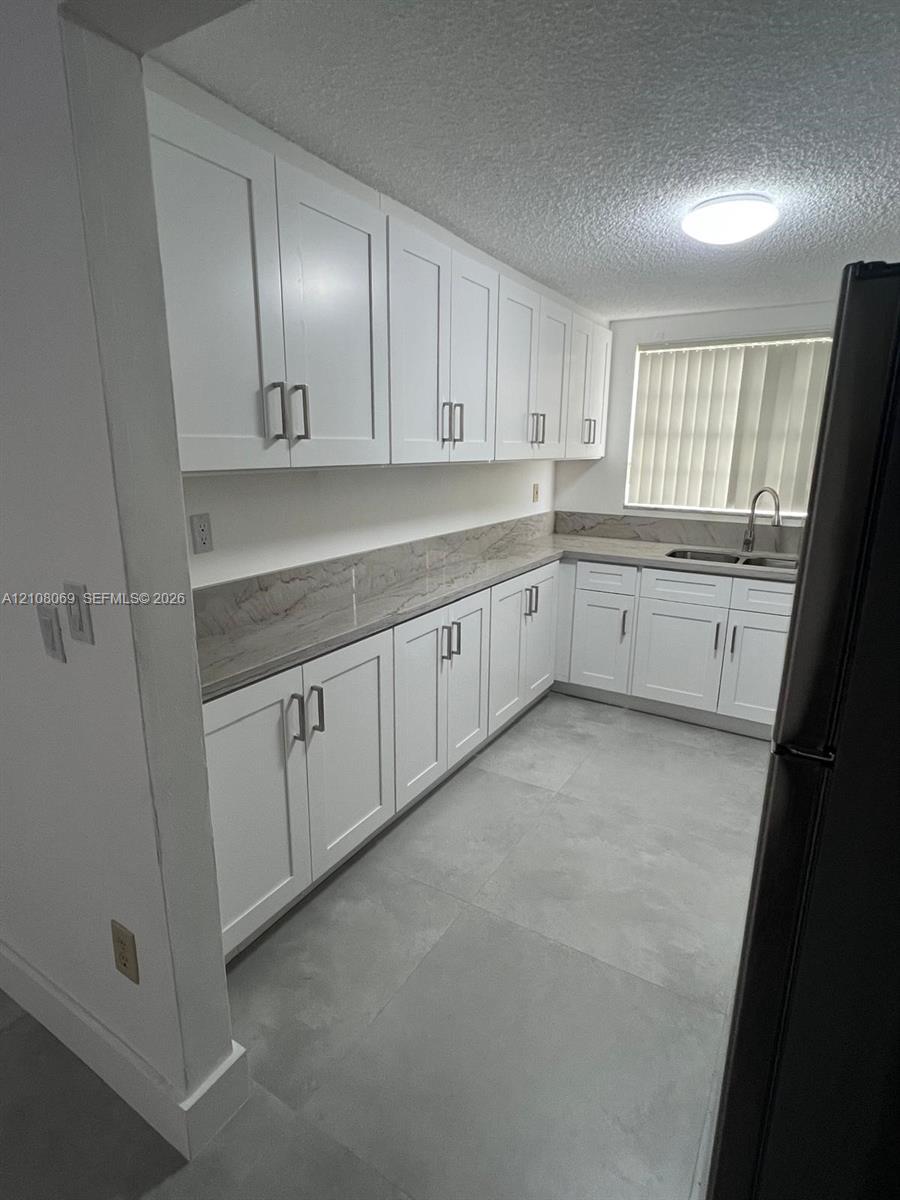 660 SE Park Dr # 101, Hialeah FL 33010 photo 3