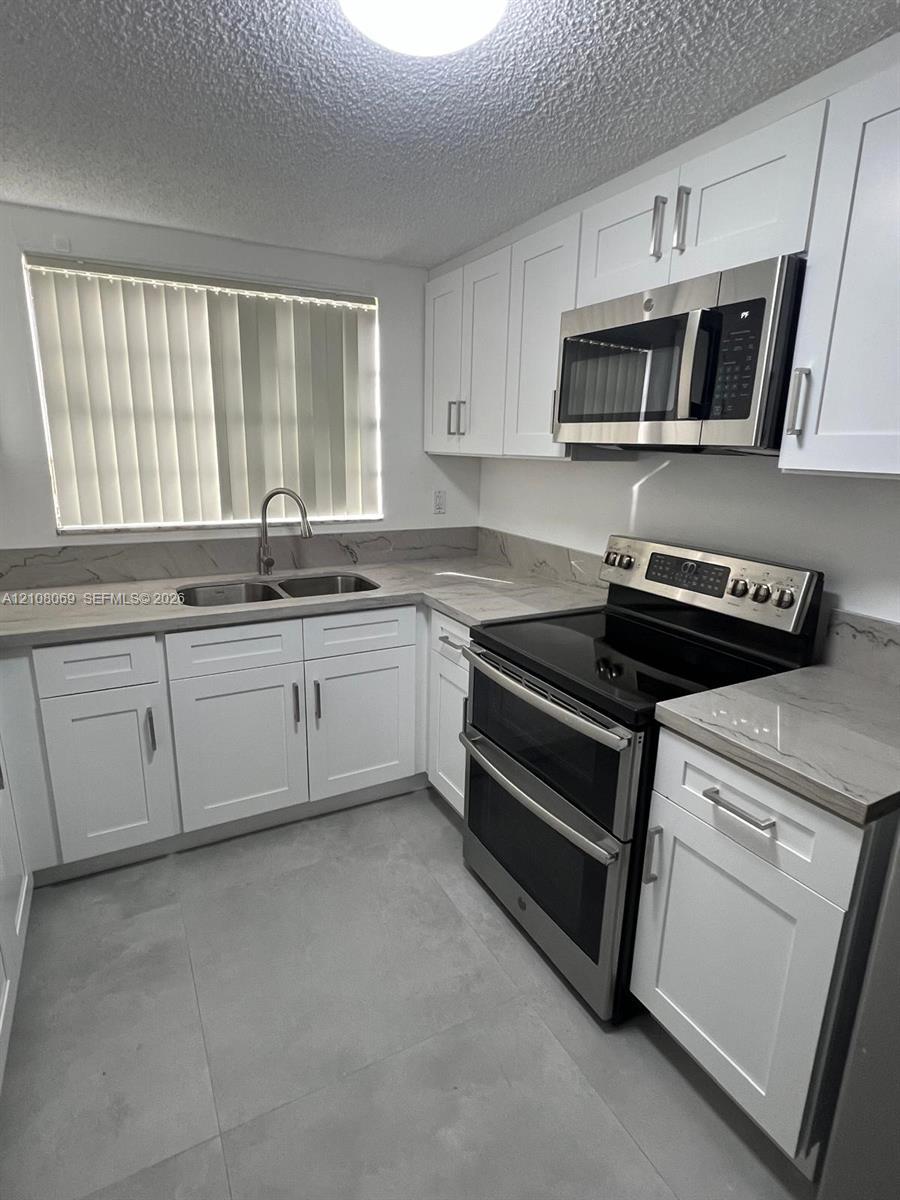 660 SE Park Dr # 101, Hialeah FL 33010 photo 5