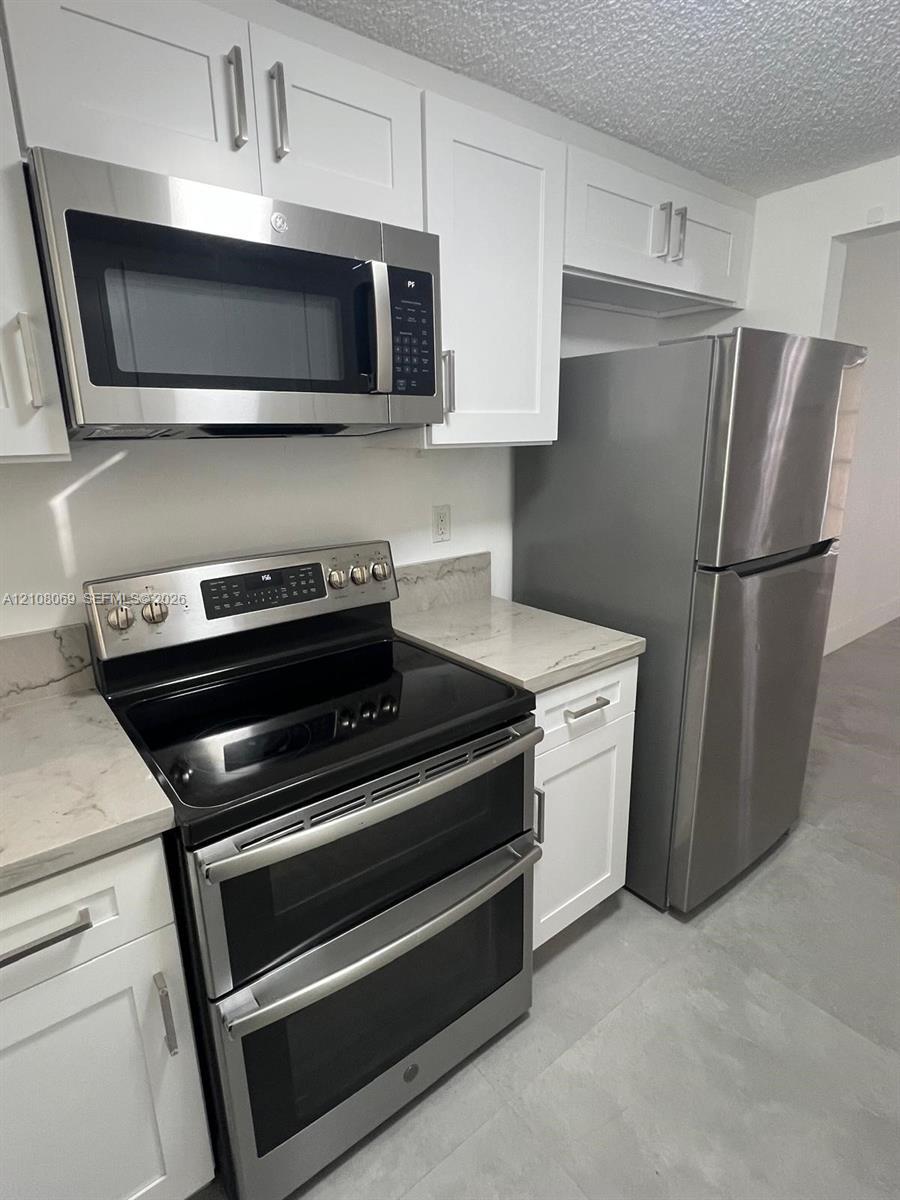 660 SE Park Dr # 101, Hialeah FL 33010 photo 4