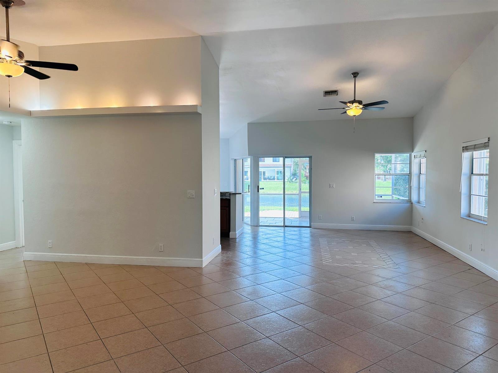 10807 PALM SPRING Drive, Boca Raton FL 33428 photo 2