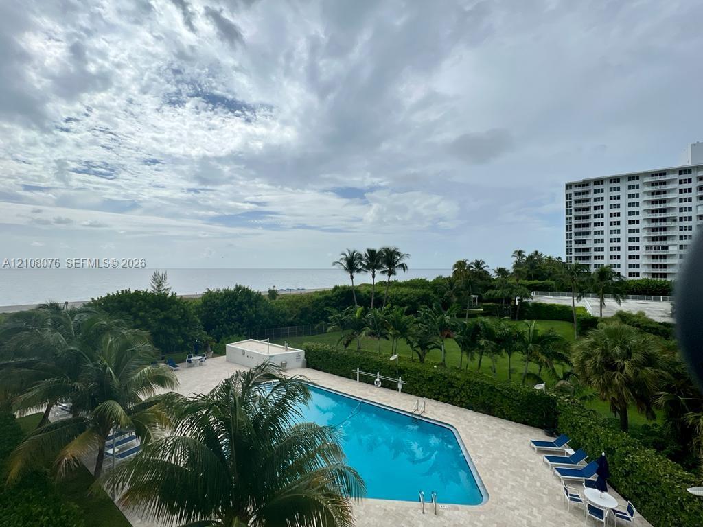 177 Ocean Lane Dr, Key Biscayne FL 33149