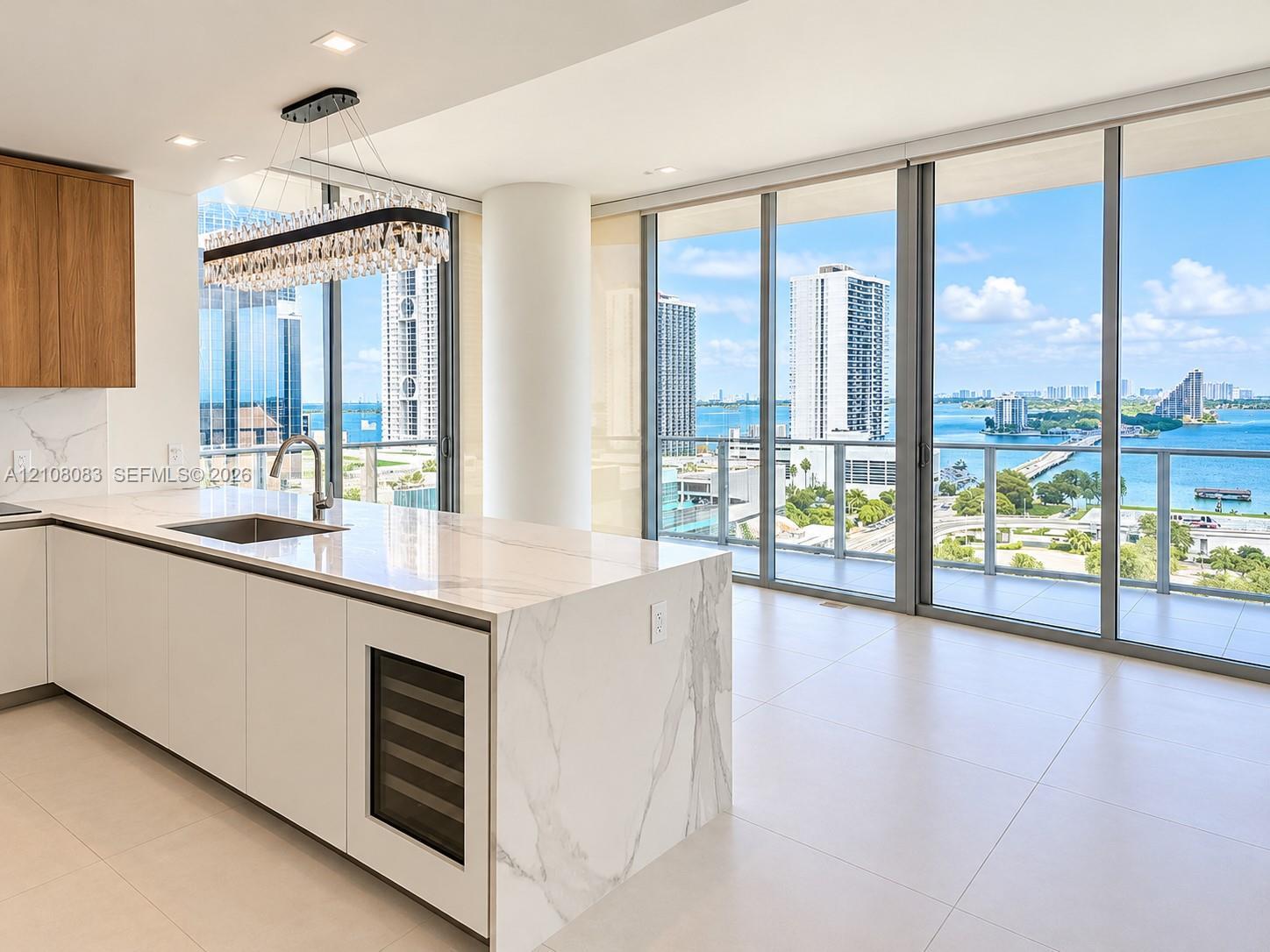 1400 Biscayne Blvd # 1206, Miami FL 33132 photo 2