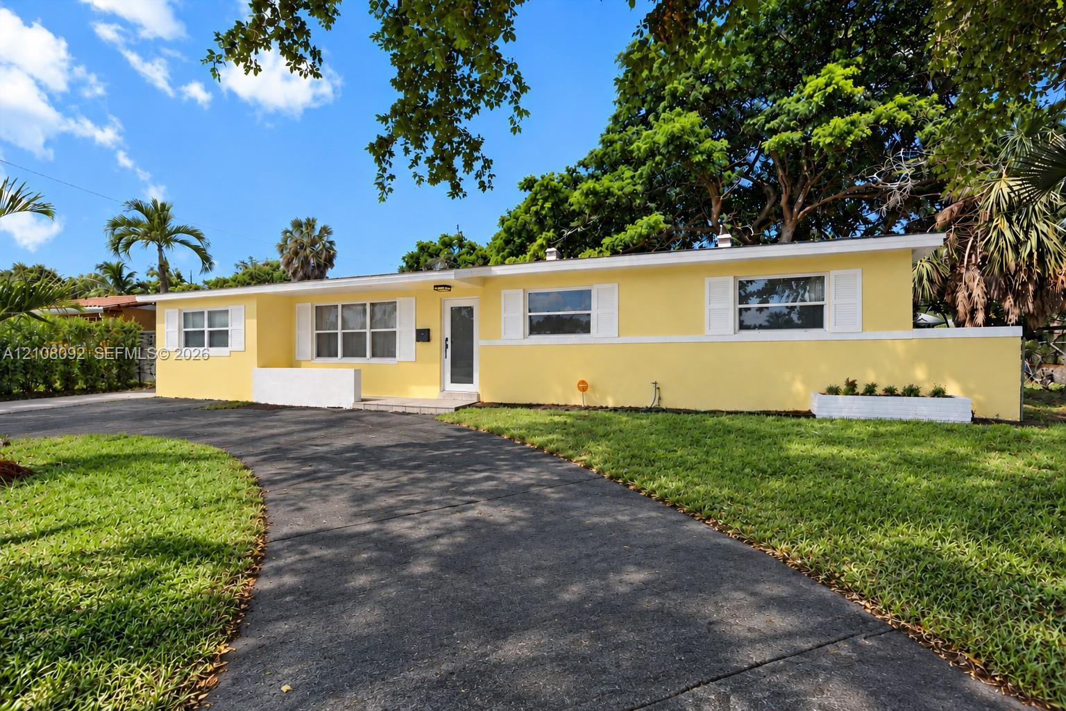 3621 NW 6th Pl, Lauderhill FL 33311