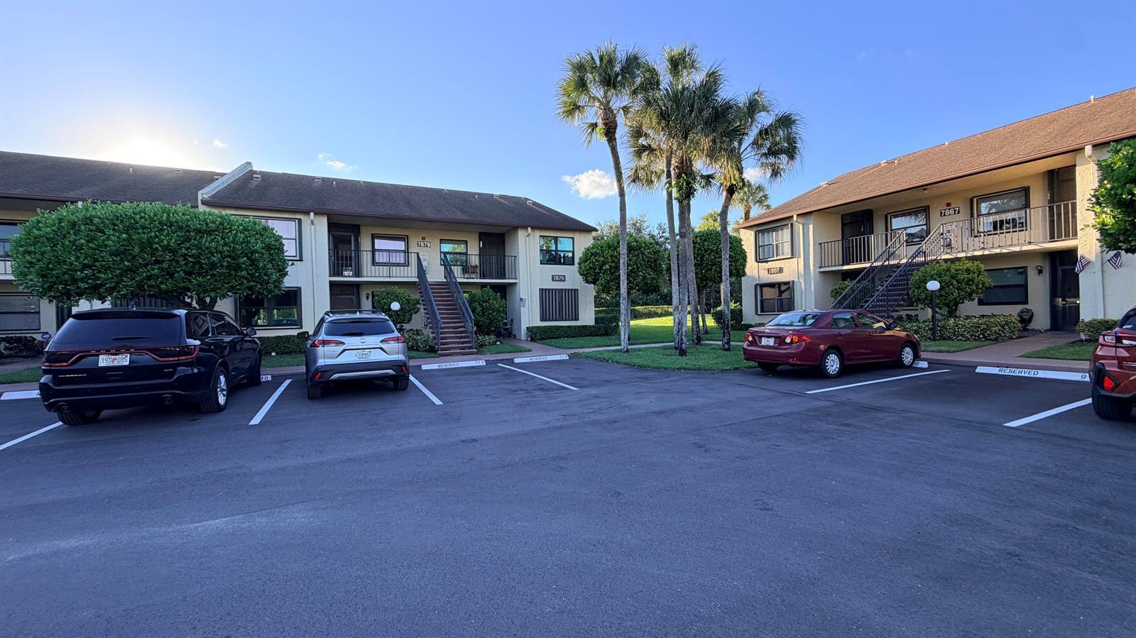 7879 WILLOW SPRING Drive # 927, Lake Worth FL 33467 photo 2