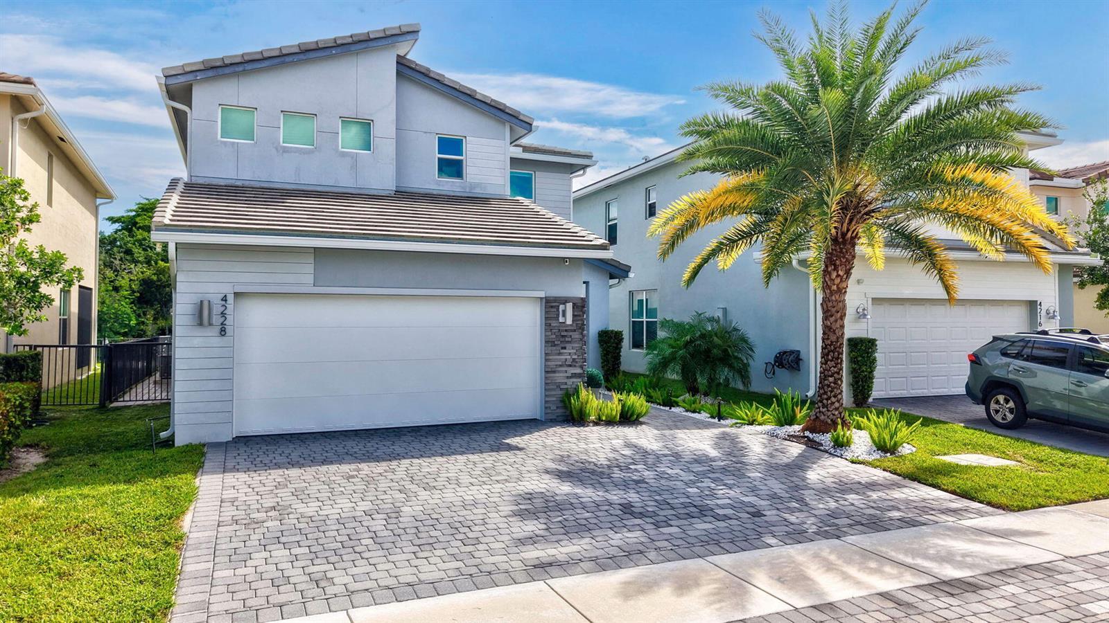 4228 VELEIROS Avenue, Deerfield Beach FL 33064 photo 2